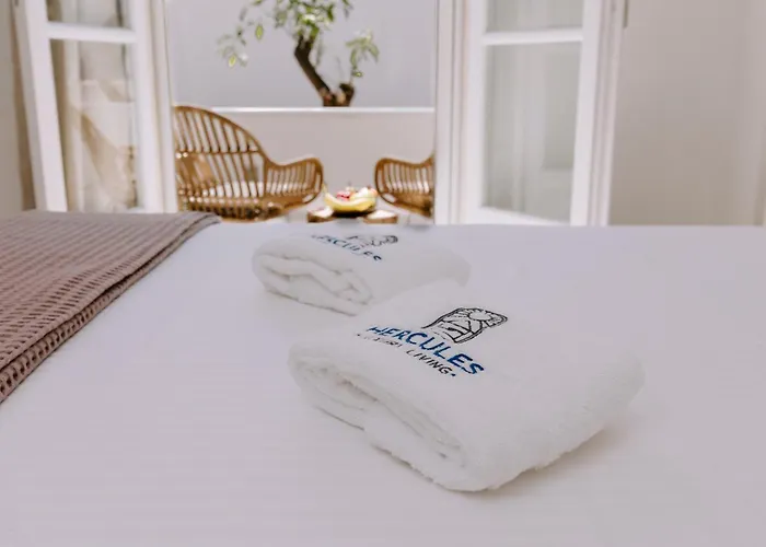 Hercules Luxury Living Lägenhetshotell 3*