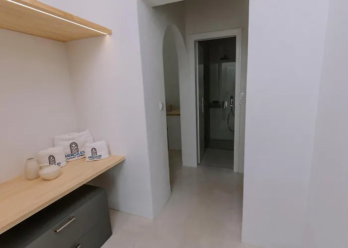 Lägenhetshotell Hercules Luxury Living Naousa