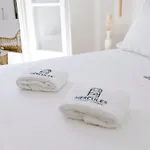 Hercules Luxury Living ナウサ