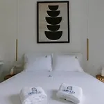 アパートホテル Hercules Luxury Living 3*