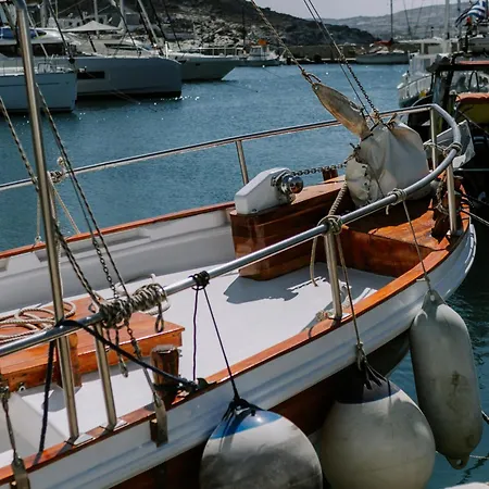 Hercules Luxury Living 3*