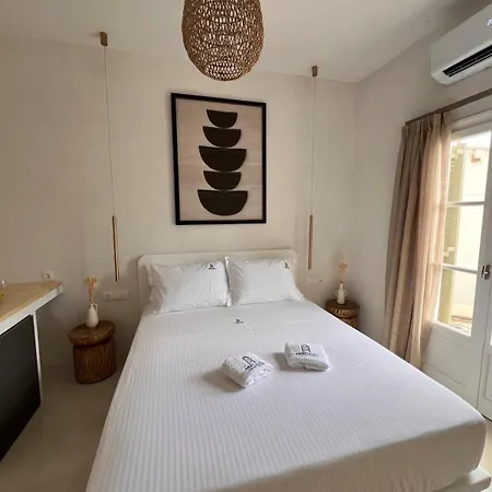 מלון דירות Hercules Luxury Living נאוסה