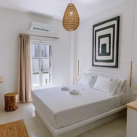 מלון דירות Hercules Luxury Living נאוסה