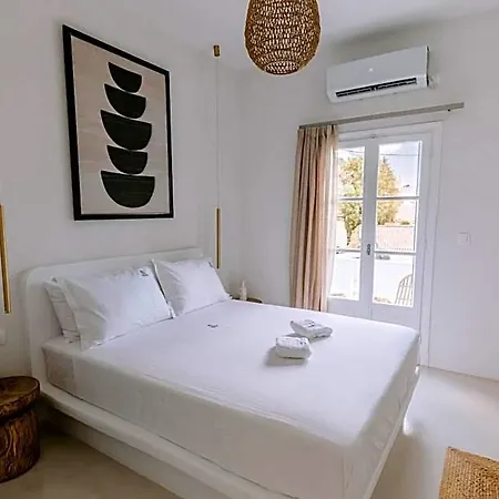 Hercules Luxury Living מלון דירות נאוסה