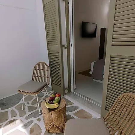 מלון דירות Hercules Luxury Living נאוסה