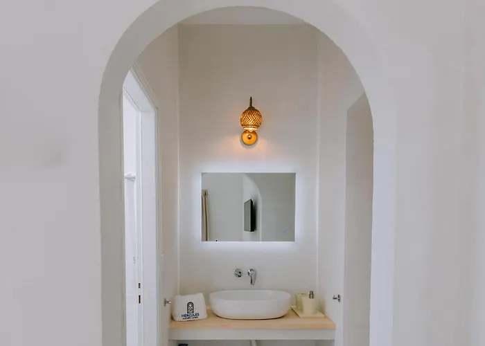 מלון דירות Hercules Luxury Living